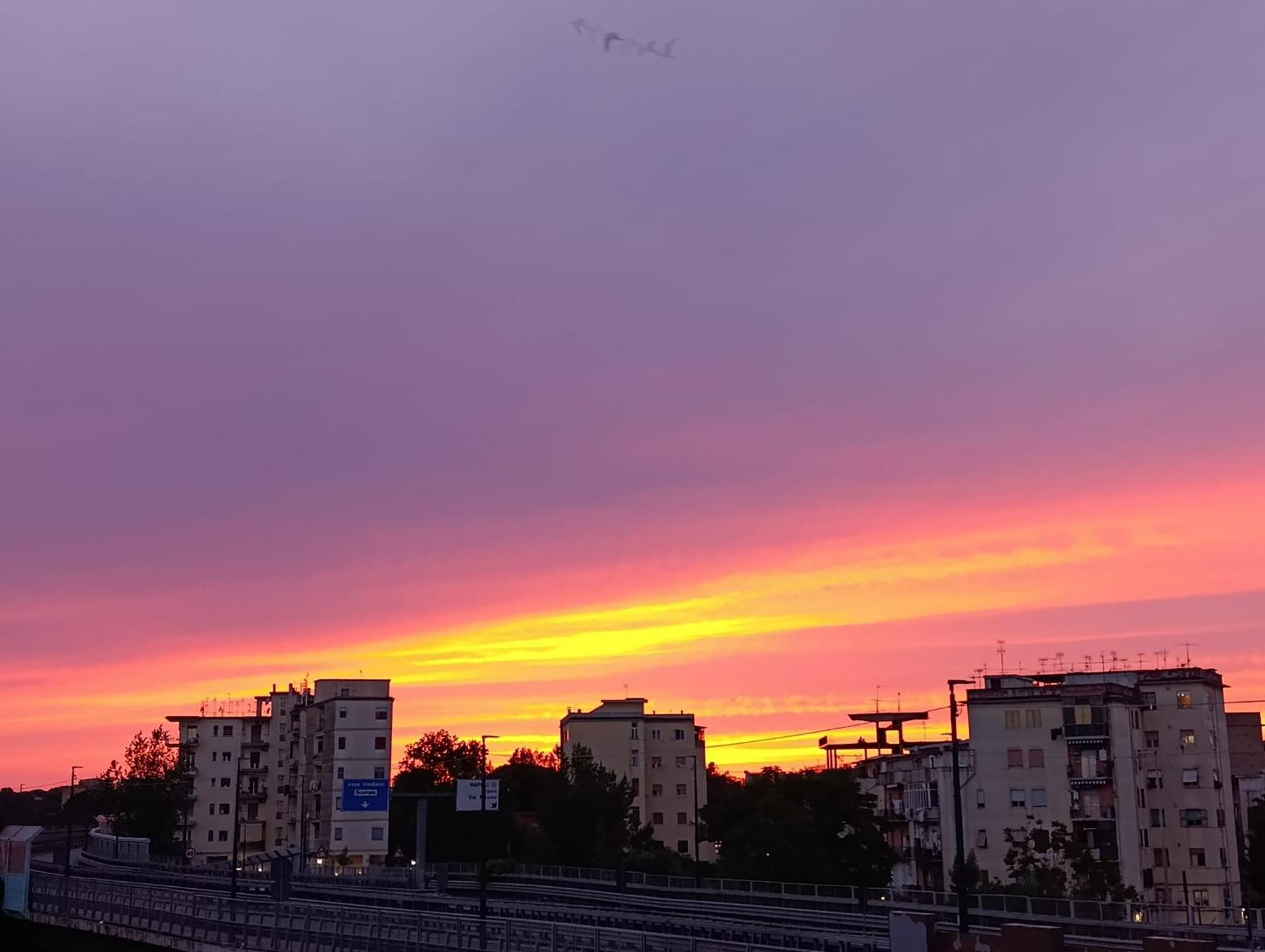 נאפולי B&B Airport Serenity Suites מראה חיצוני תמונה